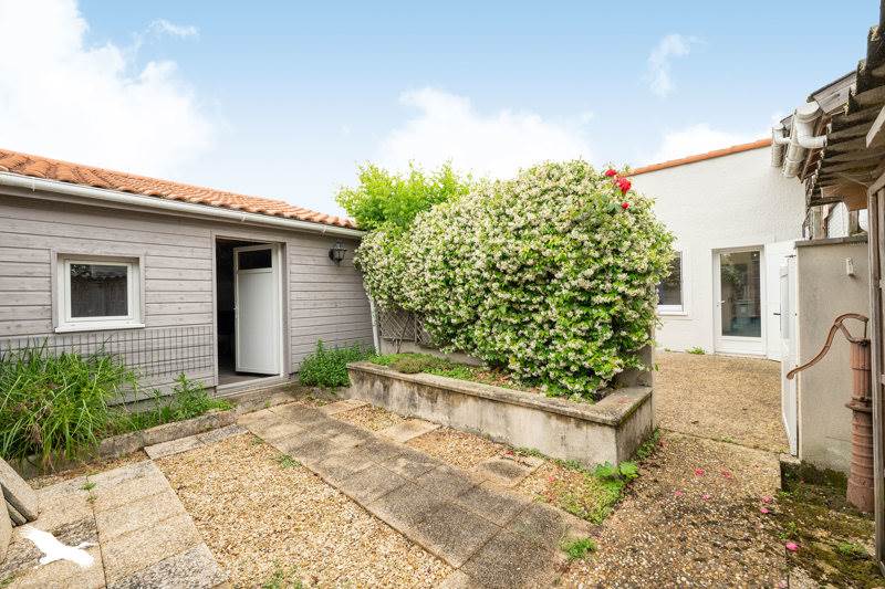 Vente Maison LA TREMBLADE - 3 pièces -69 m² - (17390)