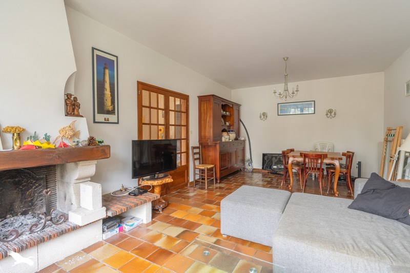 Vente Maison LA TREMBLADE - 7 pièces -167 m² - (17390)