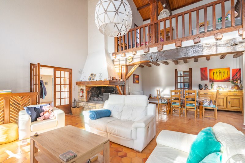 Vente Maison LES MATHES - 7 pièces -200 m² - (17570)