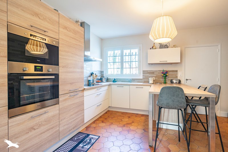 Vente Maison LES MATHES - 7 pièces -200 m² - (17570)