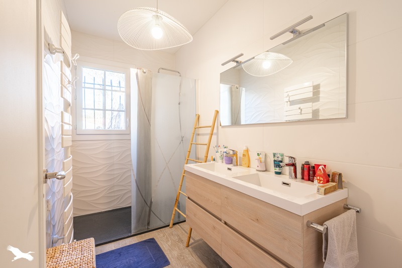 Vente Maison LES MATHES - 7 pièces -200 m² - (17570)