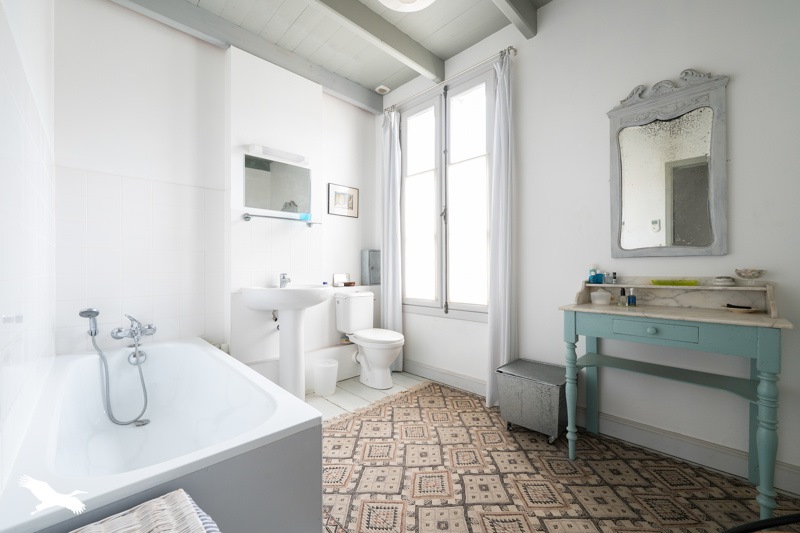 Vente Maison LA TREMBLADE - 7 pièces -187 m² - (17390)