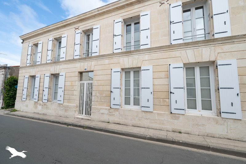 Vente Maison LA TREMBLADE 17390 7 pièces - 187 m²