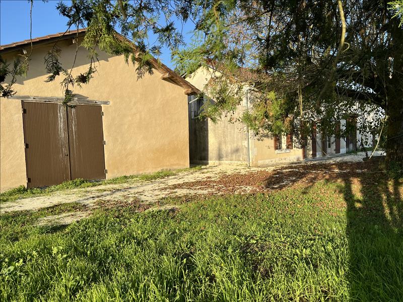 Vente Maison ST ASTIER - 1 pièce -80 m² - (24110)