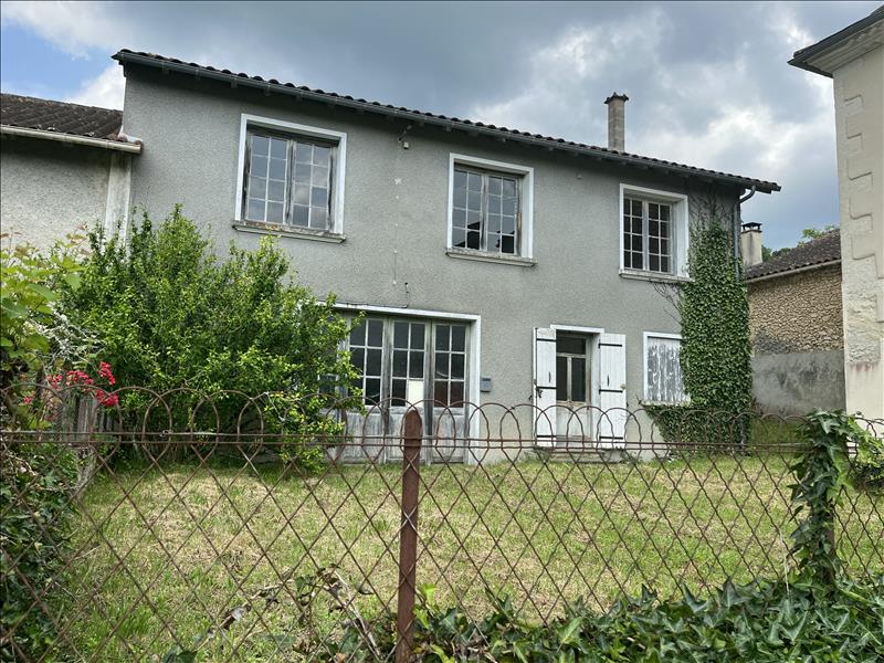 Vente Maison ST AQUILIN - 6 pièces -150 m² - (24110)