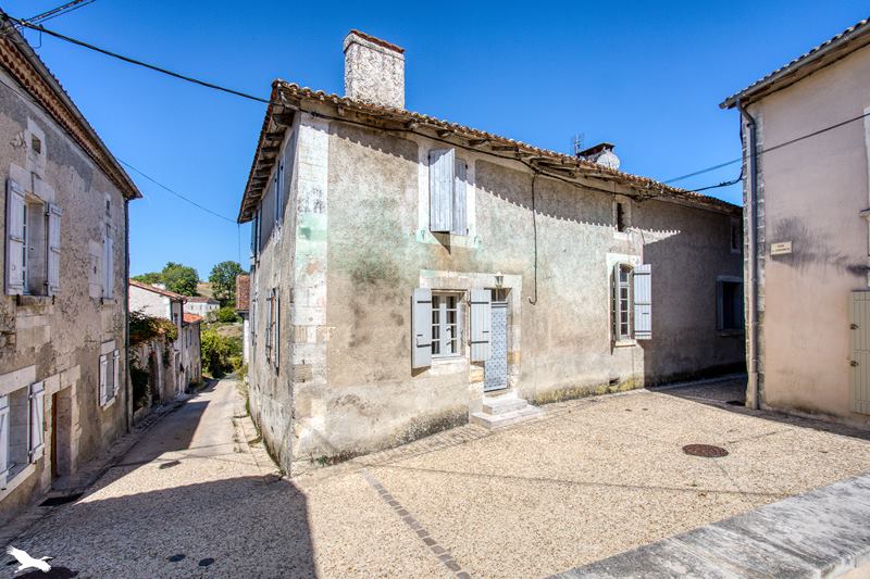 Vente Maison GRAND BRASSAC - 7 pièces -215 m² - (24350)