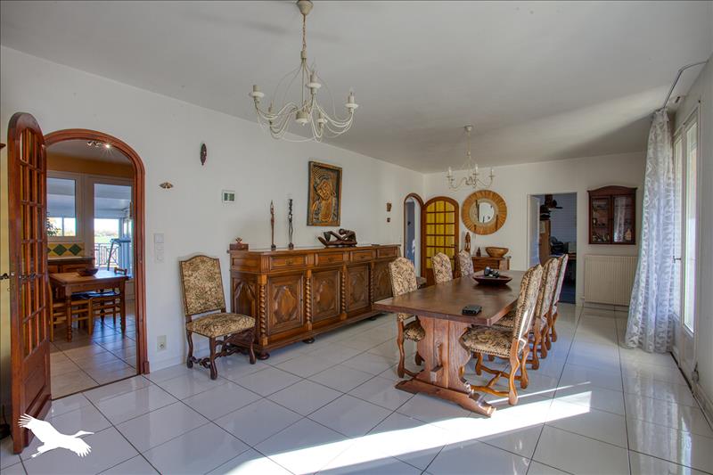 Vente Maison ST ASTIER - 6 pièces -215 m² - (24110)