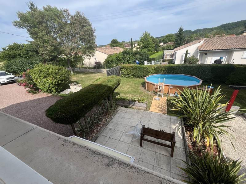 Vente Maison ST LEON SUR L ISLE - 8 pièces -150 m² - (24110)