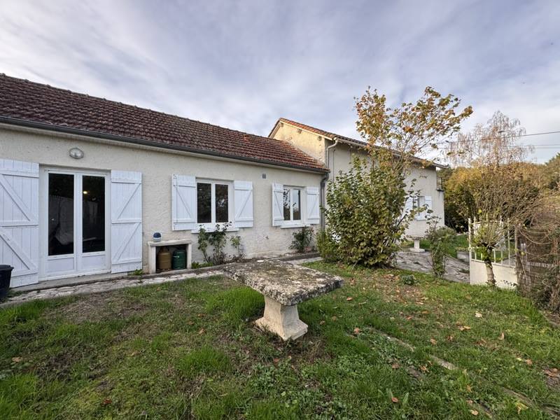 Vente Maison ST ASTIER - 5 pièces -142 m² - (24110)