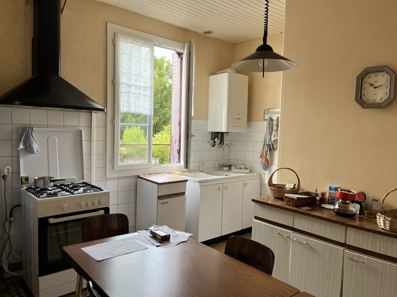 Vente Maison NEUVIC - 5 pièces -105 m² - (24190)