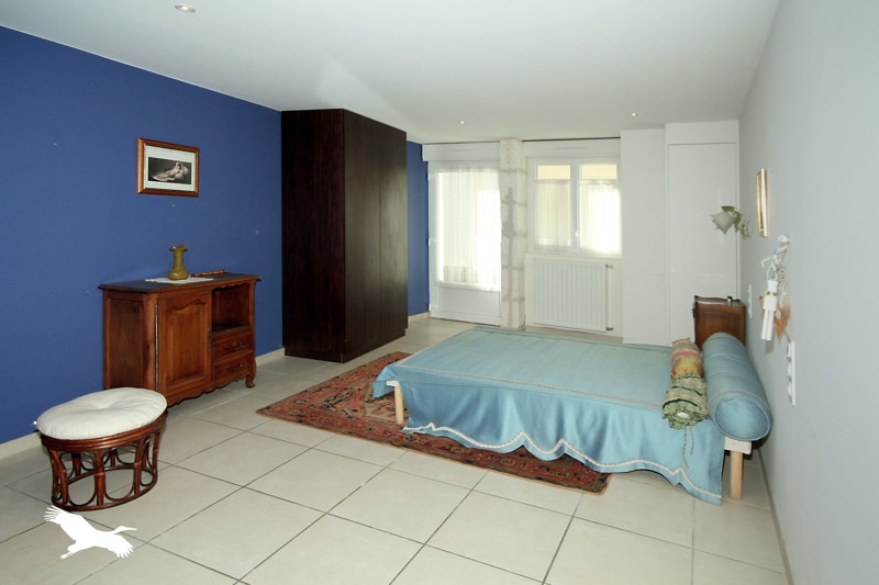 Vente Maison NEUVIC - 7 pièces -172 m² - (24190)