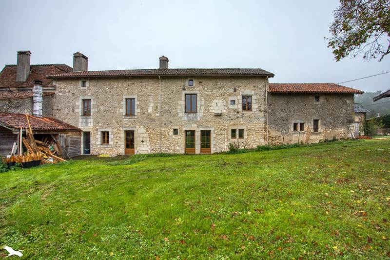 Vente Maison JAURE - 13 pièces -350 m² - (24140)