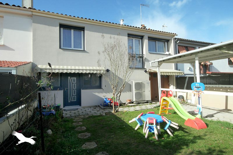 Vente Maison ST LEON SUR L ISLE - 5 pièces -131 m² - (24110)