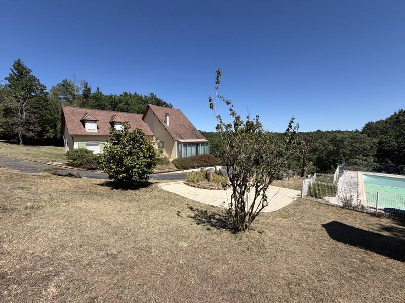 Vente Maison ST LEON SUR L ISLE 24110 6 pièces - 144 m²