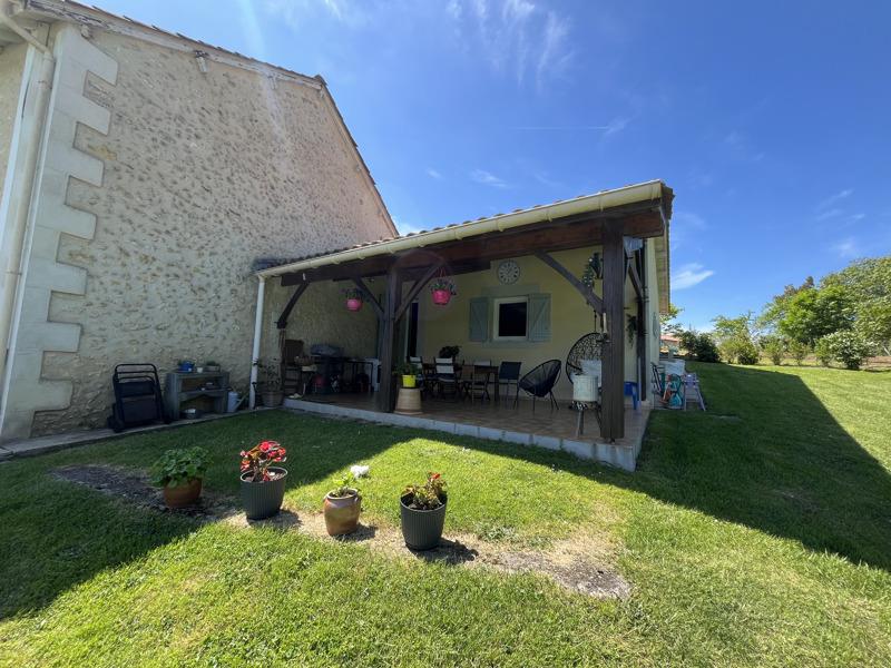 Vente Maison ST GERMAIN DU SALEMBRE - 4 pièces -136 m² - (24190)