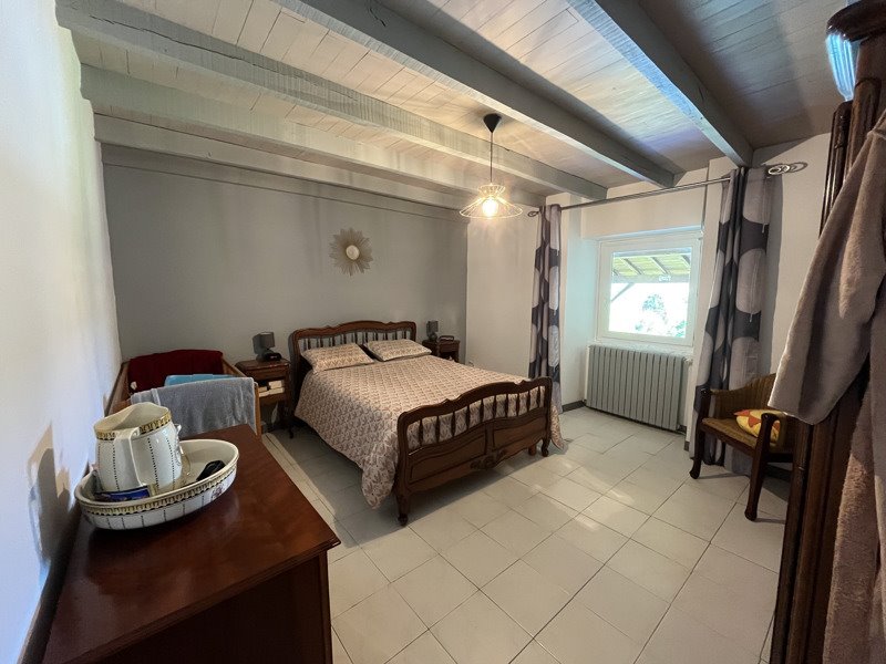 Vente Maison ST GERMAIN DU SALEMBRE - 4 pièces -136 m² - (24190)