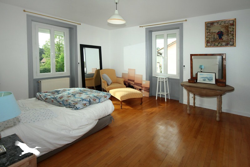Vente Maison ST ASTIER - 4 pièces -200 m² - (24110)