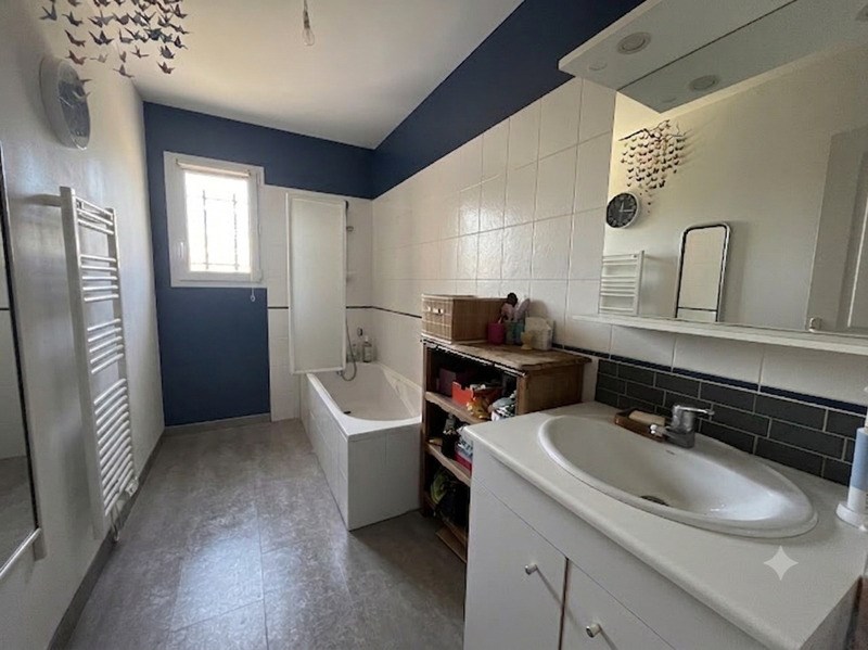 Vente Maison LEGUILLAC DE L AUCHE - 4 pièces -90 m² - (24110)