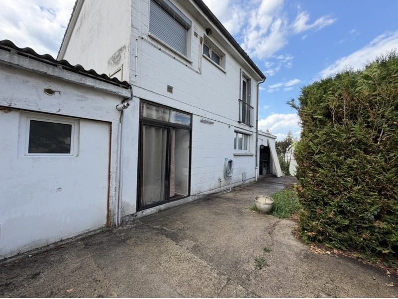 Vente Maison ST LEON SUR L ISLE - 4 pièces -87 m² - (24110)