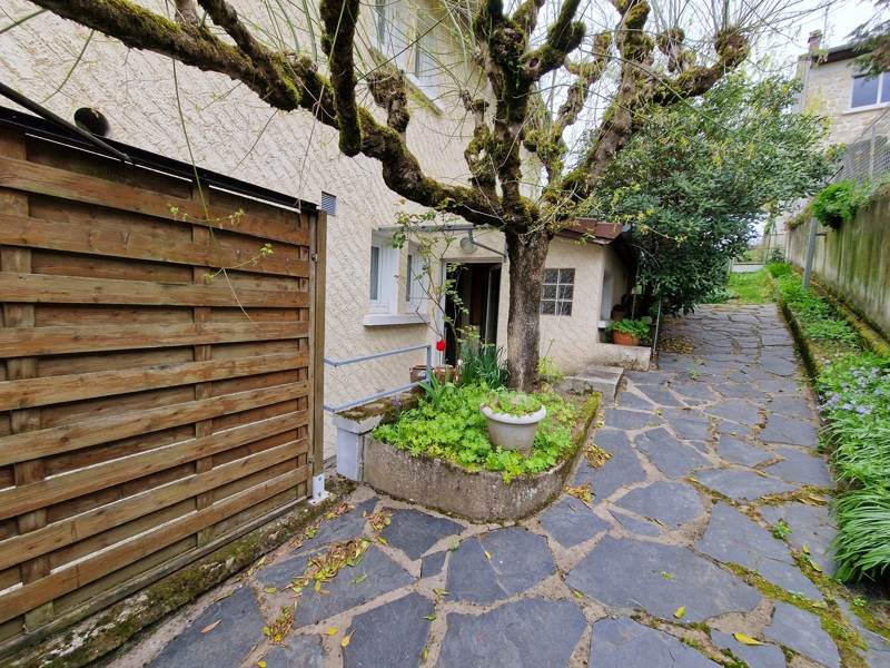 Vente Maison BRIVE LA GAILLARDE - 7 pièces -165 m² - (19100)