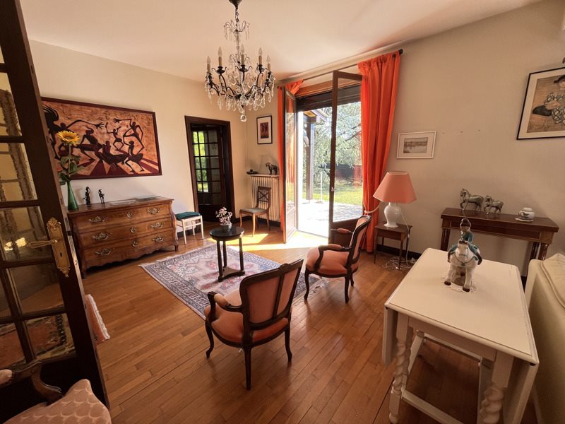 Vente Maison BRIVE LA GAILLARDE - 6 pièces -200 m² - (19100)