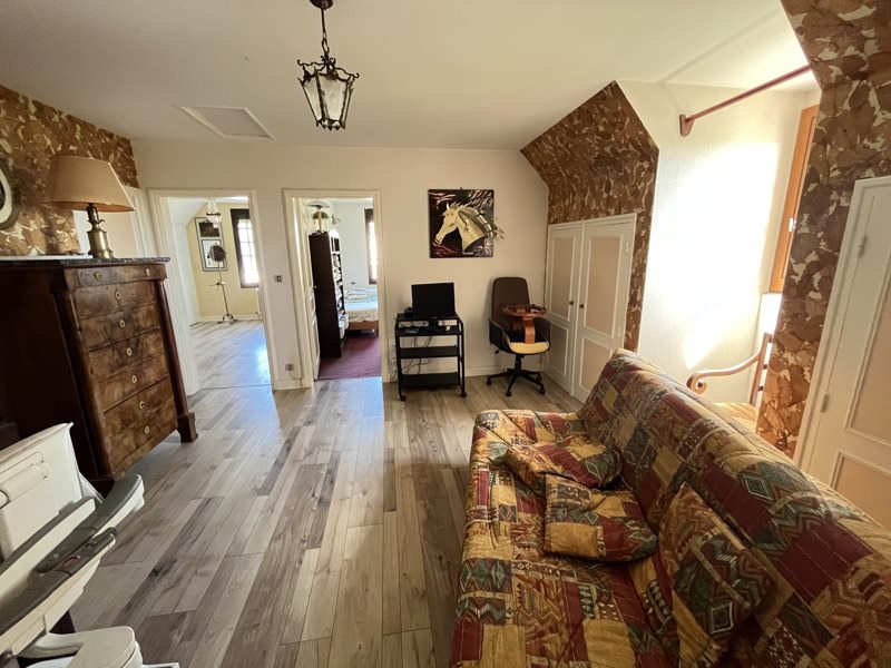 Vente Maison BRIVE LA GAILLARDE - 6 pièces -200 m² - (19100)