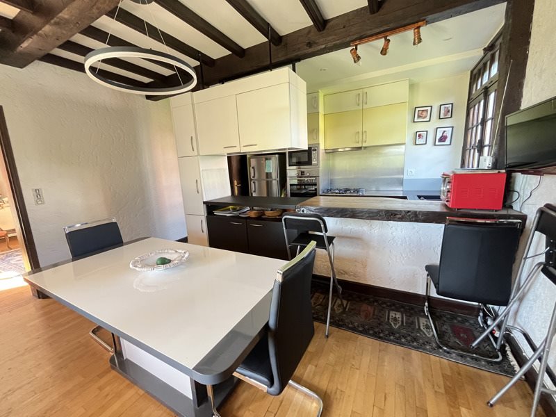 Vente Maison BRIVE LA GAILLARDE - 6 pièces -200 m² - (19100)