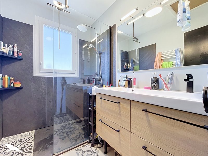 Vente Maison BRIVE LA GAILLARDE - 6 pièces -107 m² - (19100)