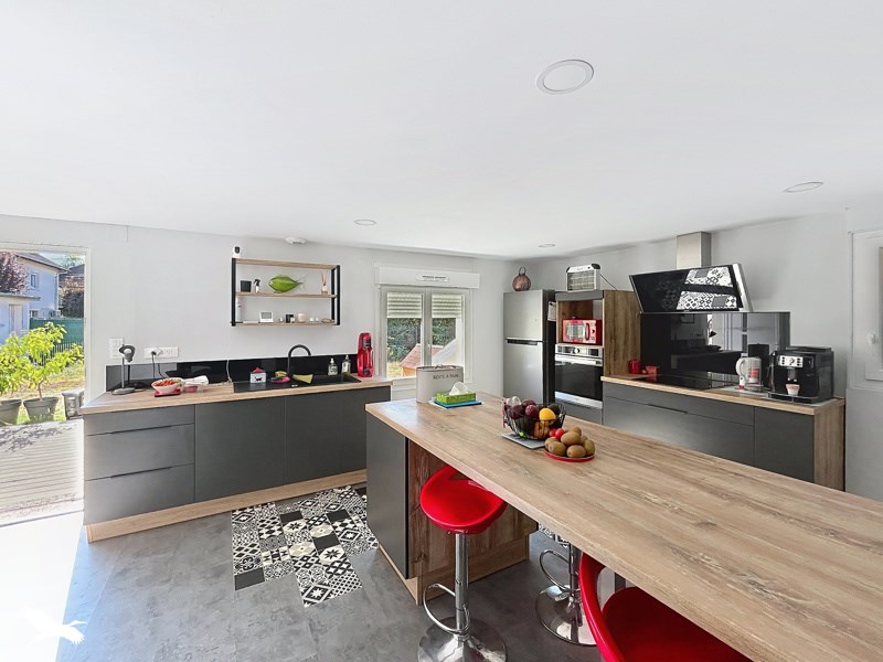 Vente Maison BRIVE LA GAILLARDE - 6 pièces -107 m² - (19100)