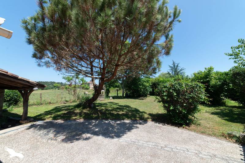 Vente Maison BLANQUEFORT SUR BRIOLANCE - 6 pièces -170 m² - (47500)