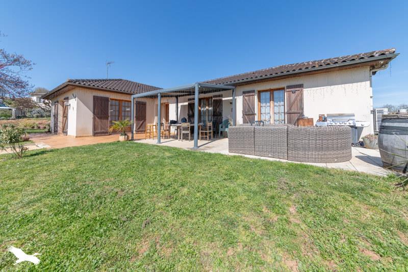 Vente Maison CONDEZAYGUES - 8 pièces -170 m² - (47500)