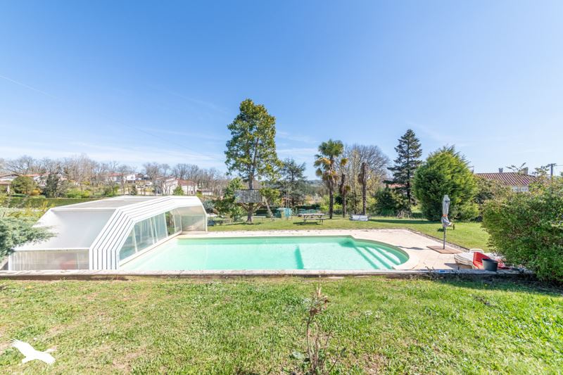 Vente Maison CONDEZAYGUES - 8 pièces -170 m² - (47500)