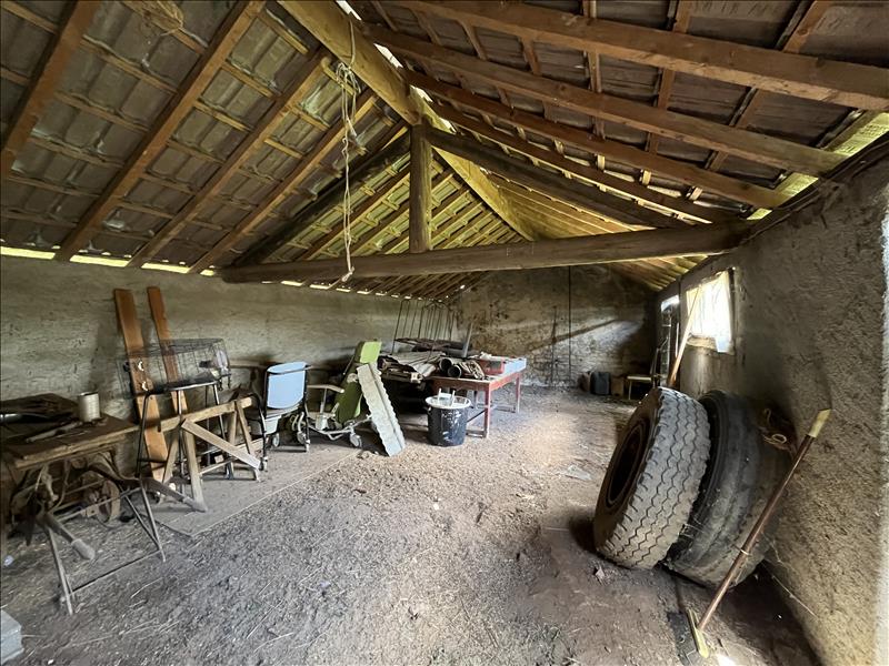 Vente Maison BRAIZE - 2 pièces -180 m² - (03360)