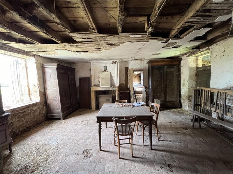 Vente Maison BRAIZE - 2 pièces -180 m² - (03360)