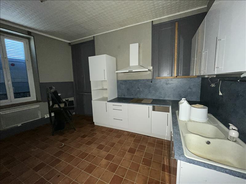 Vente Maison CHARENTON DU CHER - 7 pièces -201 m² - (18210)