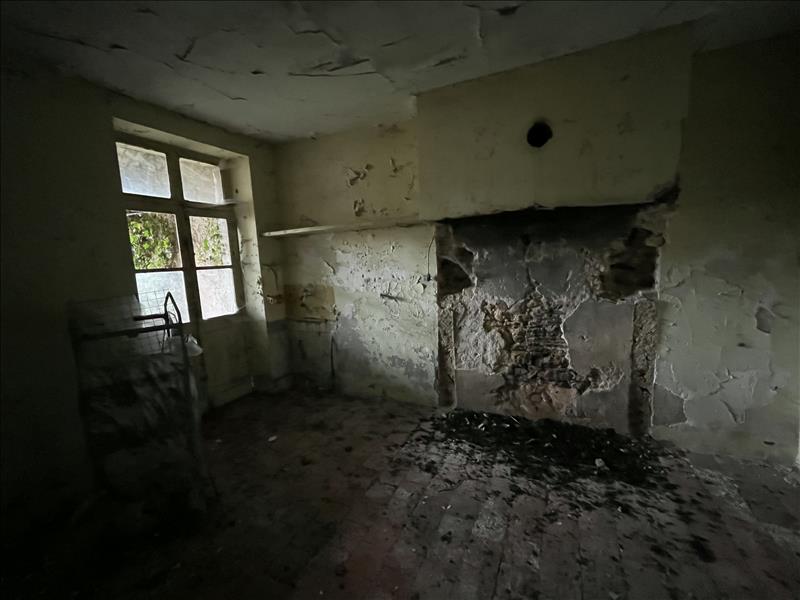 Vente Maison CHARENTON DU CHER - 6 pièces -120 m² - (18210)