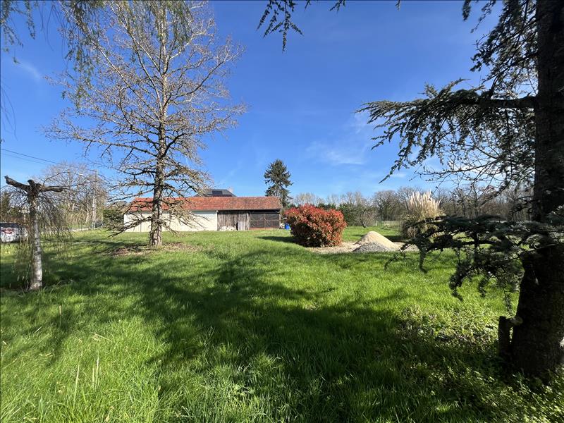 Vente Parking THAUMIERS - -  85 m² - (18210)