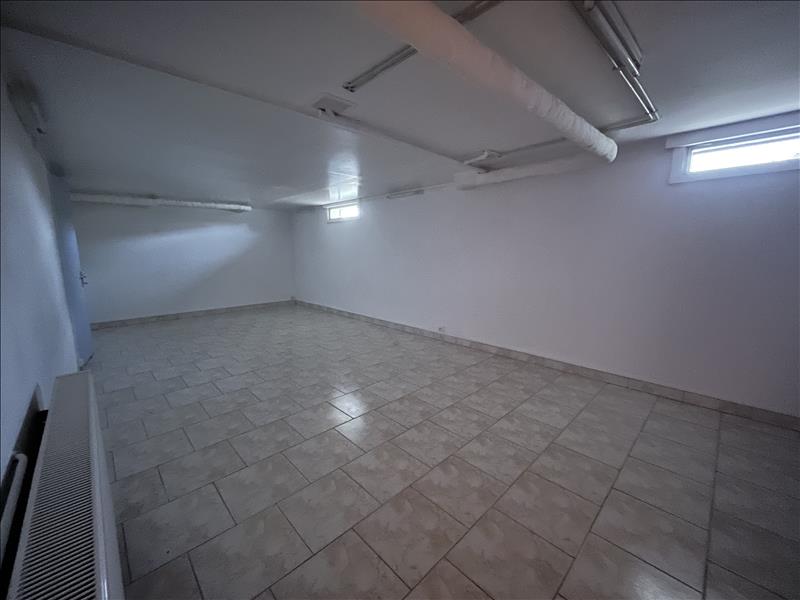 Vente Maison ORVAL - 8 pièces -142 m² - (18200)