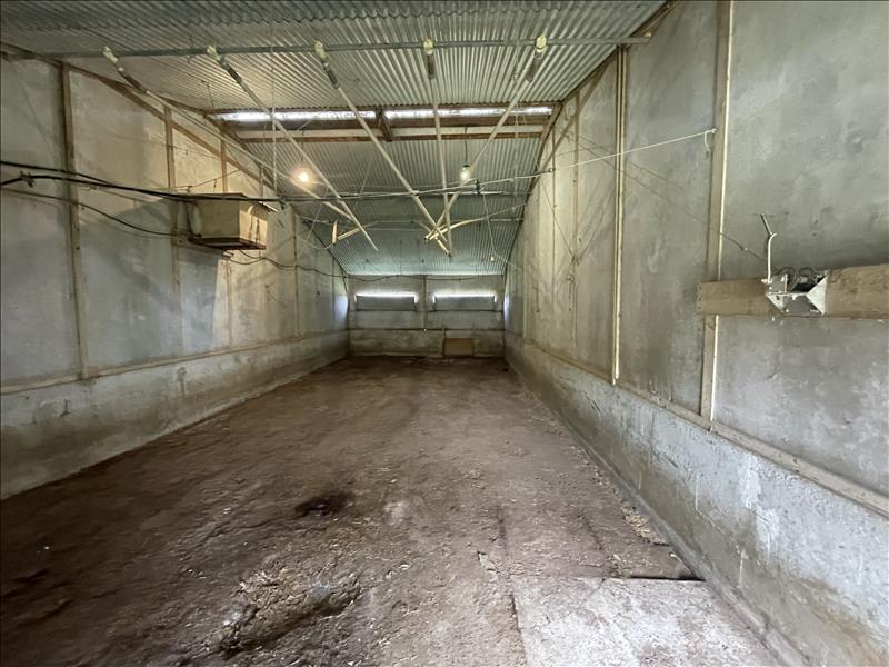 Vente Parking DREVANT - - 1 350 m² - (18200)