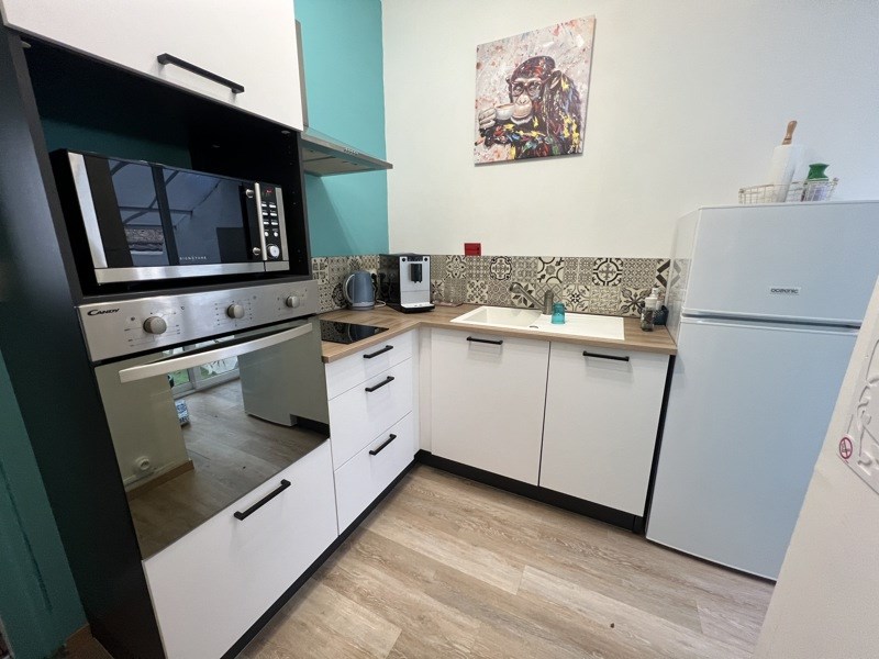 Vente Immeuble ST AMAND MONTROND - -  239 m² - (18200)