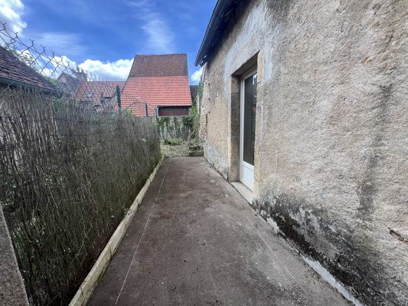 Vente Maison ST AMAND MONTROND - 3 pièces -116 m² - (18200)