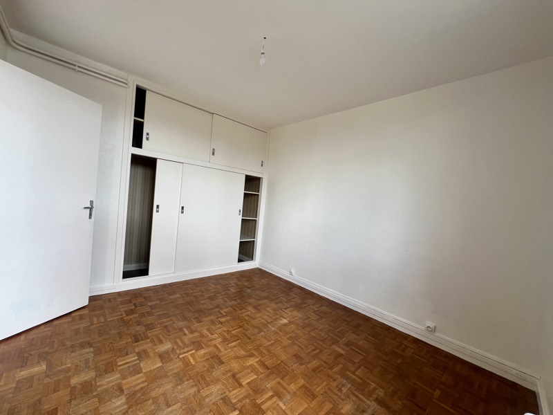 Vente Appartement ST AMAND MONTROND - 3 pièces -61 m² - (18200)