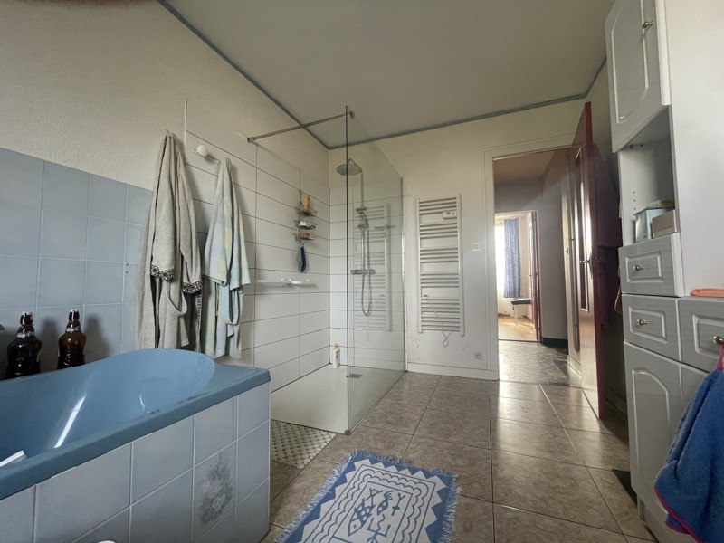 Vente Maison ST GEORGES DE POISIEUX - 8 pièces -295 m² - (18200)