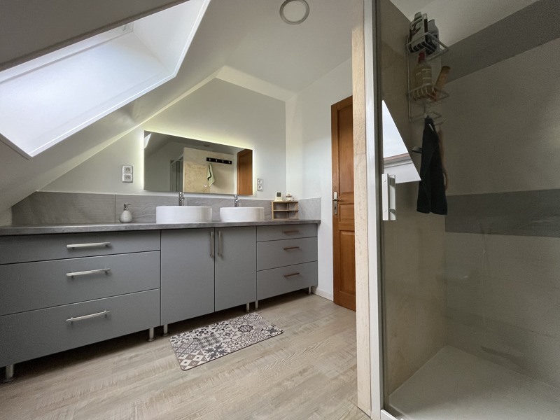 Vente Maison ST AMAND MONTROND - 5 pièces -121 m² - (18200)