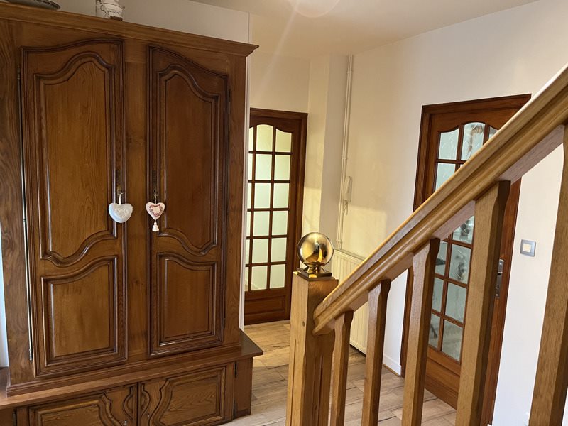 Vente Maison ST AMAND MONTROND - 5 pièces -121 m² - (18200)