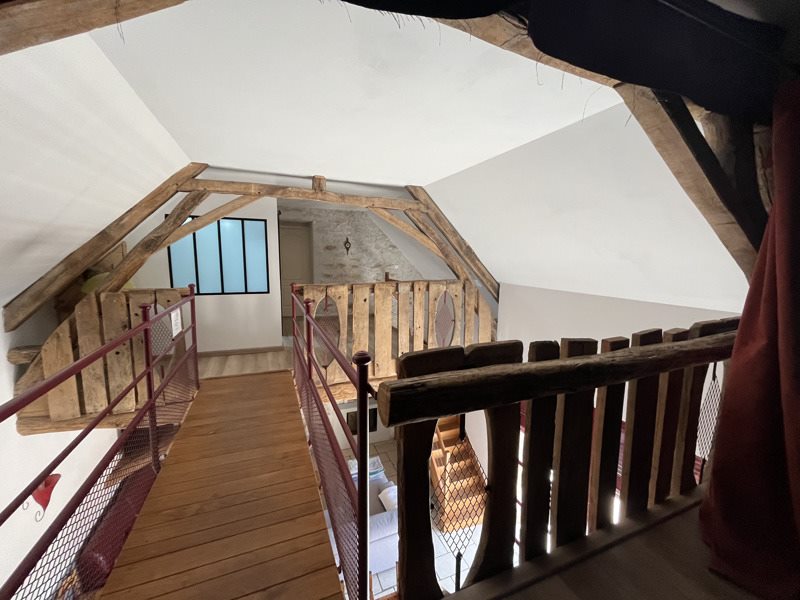 Vente Maison ST PIERRE LES ETIEUX - 5 pièces -180 m² - (18210)