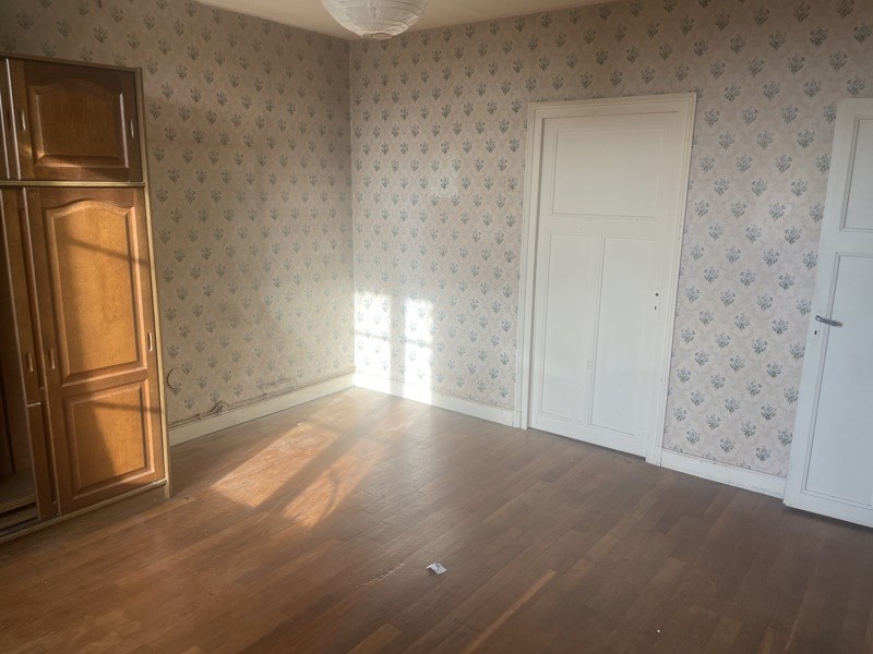 Vente Maison VESDUN - 8 pièces -160 m² - (18360)