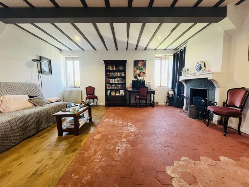Vente Maison AUGY SUR AUBOIS - 5 pièces -170 m² - (18600)