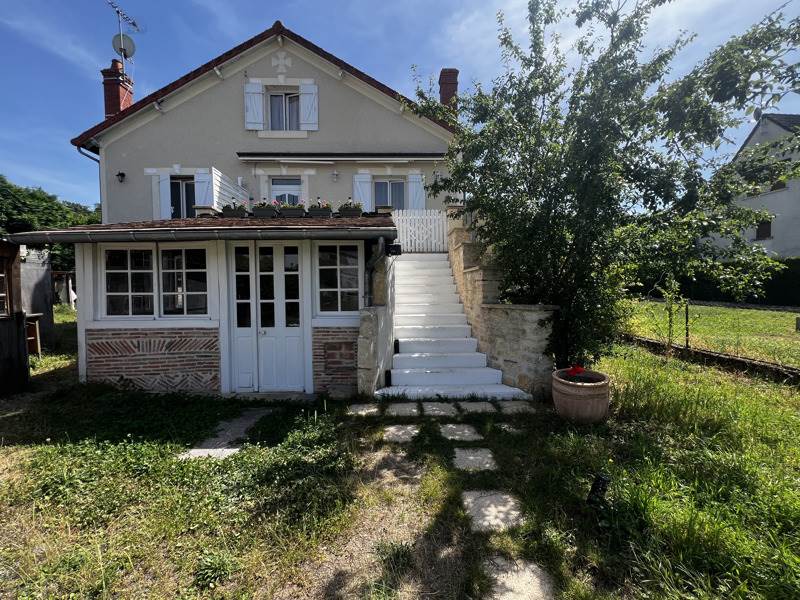 Vente Maison ST AMAND MONTROND - 4 pièces -52 m² - (18200)