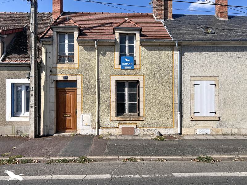 Maison 4 pièces 56 m² · à Saint-Amand-Montrond · 56 m² · 45 000 €